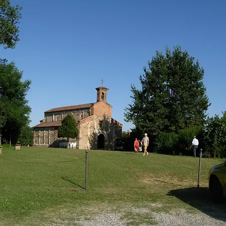 Bricco Dei Ciliegi Couette-café 3*