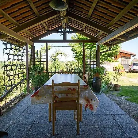Bricco Dei Ciliegi Frühstückspension 3*