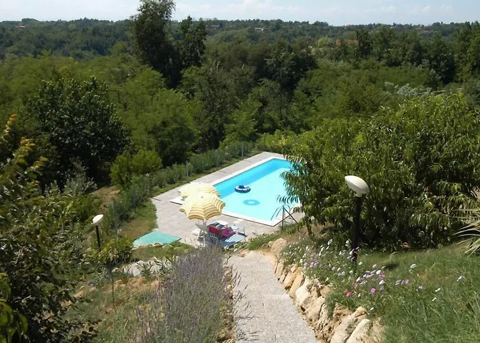 Bed & Breakfast Bricco Dei Ciliegi Cortazzone