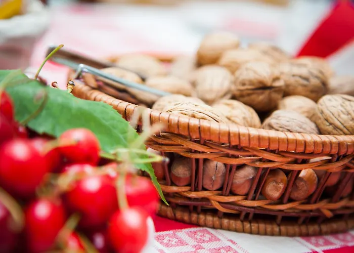 Bricco Dei Ciliegi Bed & Breakfast 3*