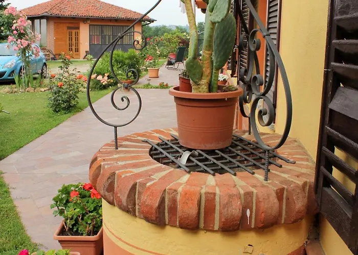 Bed & Breakfast Bricco Dei Ciliegi 3*
