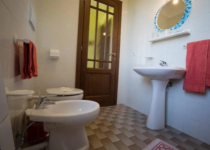 Bricco Dei Ciliegi Bed & Breakfast 3*