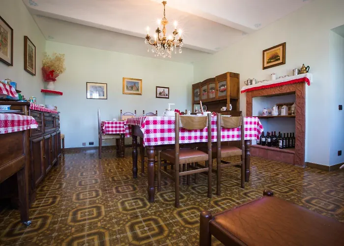 Bed & Breakfast Bricco Dei Ciliegi 3*