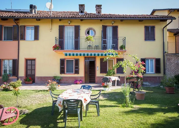 Bed & Breakfast Bricco Dei Ciliegi 3*